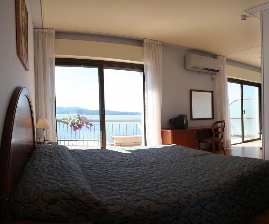 Albergo Miralago Verbania Ruang foto